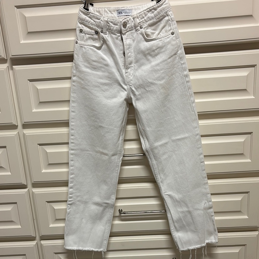 Zara White Straight Leg Jeans High-Waisted